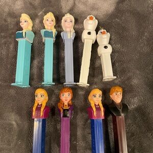 Lot of 9- Frozen Character PEZ Dispenser Set - Elsa, Anna, Olaf, Kristoff